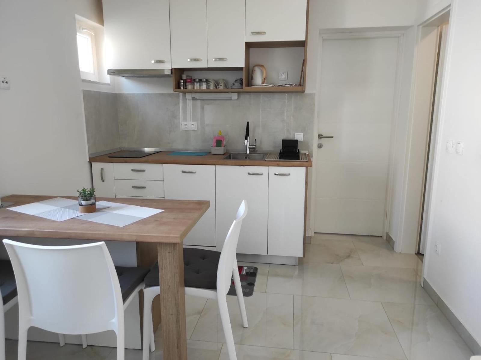 Apartment With Terrace And Garden Pirovac Εξωτερικό φωτογραφία